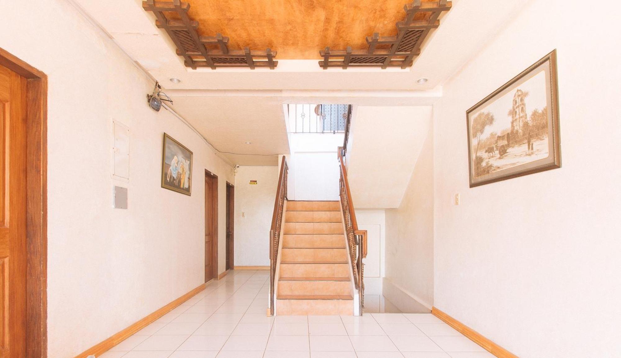 Reddoorz At Coco Grove Tourist Inn Panglao Dış mekan fotoğraf